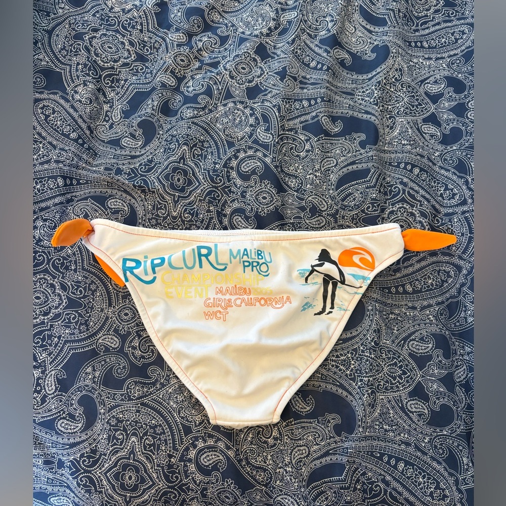 Vintage! Rip Curl Malibu Pro Championship 2005 low waisted Bikini Bottoms Small